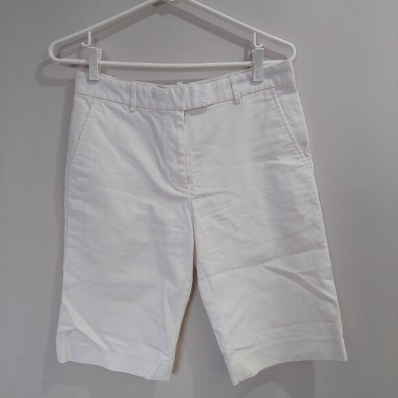 Pure By Alfred Sung White Bermuda 11" Cotton Stretchy Shorts (Size M) - Picture 1 of 9